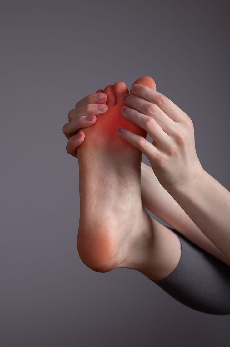 Plantillas ortopédicas EMTECH: comodidad y soporte para tus pies al caminar
